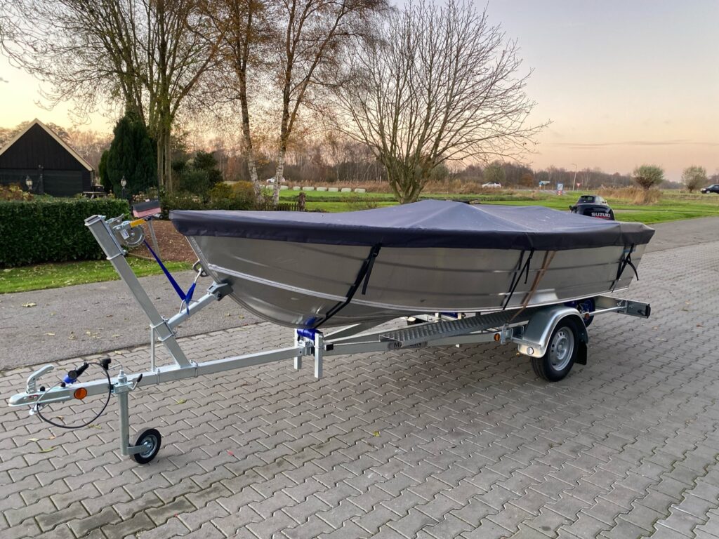 Qwest Marine RF450