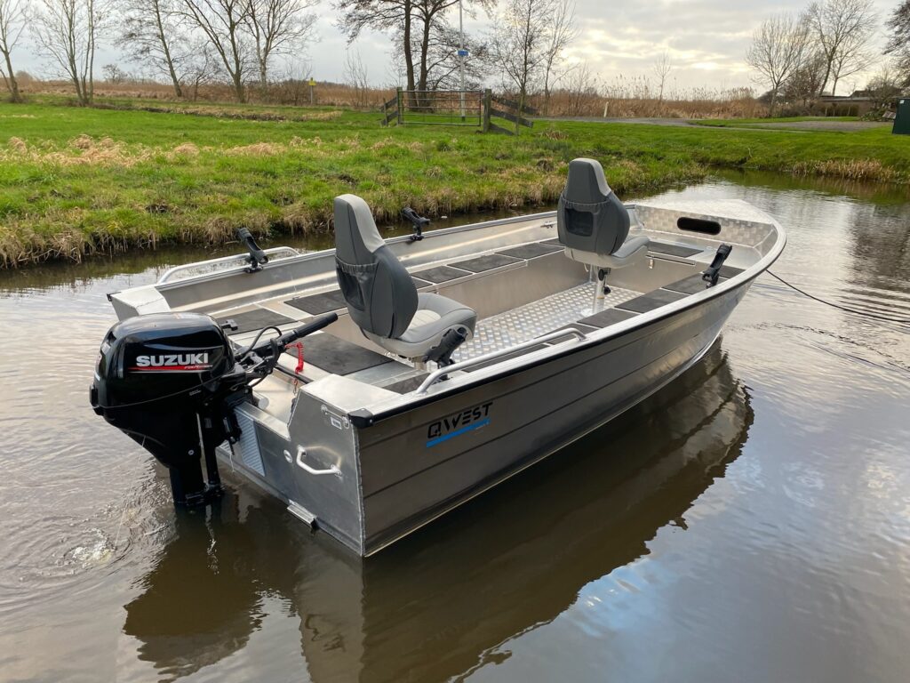 Qwest Marine RF450