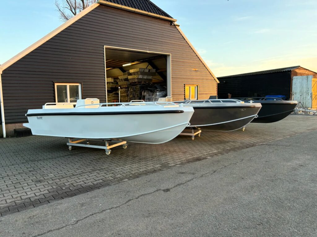 Qwest Marine R535